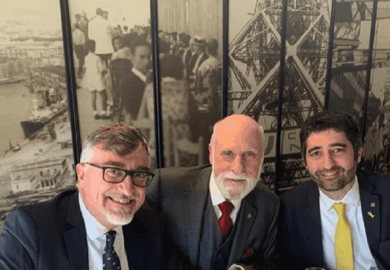Vinton Cerf, the father of the Internet, And the puntCAT Foundation meet again 14 years after the .cat domain creation
