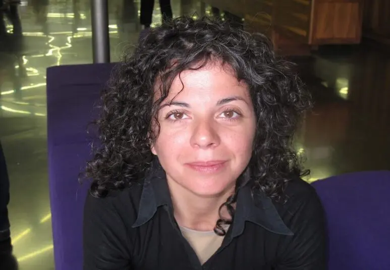 “It would have been nonsense for a magazine written in Catalan, and produced and distributed in Catalonia to have any other domain than .cat”