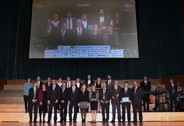 La Fundació puntCAT rep un reconeixement a la 21a Nit de les Telecomunicacions i la Informàtica