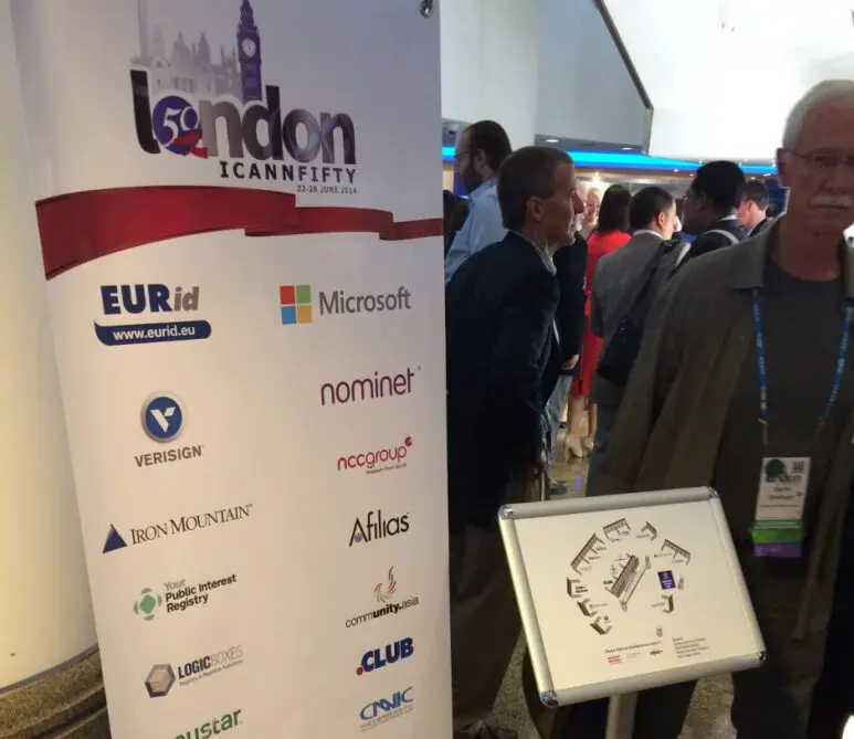 La Fundació puntCAT signa acords amb nous registradors al Congrés de l’ICANN