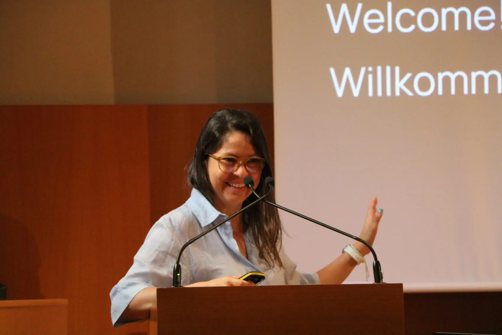 If I can’t type the ‘l·l’, it’s not my Internet