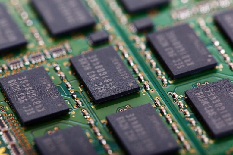 La nanociencia y la nanotecnologia, sectores en crecimiento en Catalunya