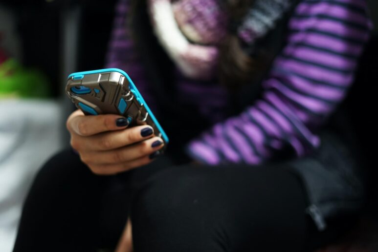 Fundació .cat and Mossos d’Esquadra teach an activity to prevent cyberbullying